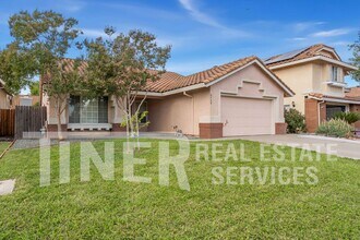 8948 Warmsprings St in Elk Grove, CA - Building Photo - Building Photo