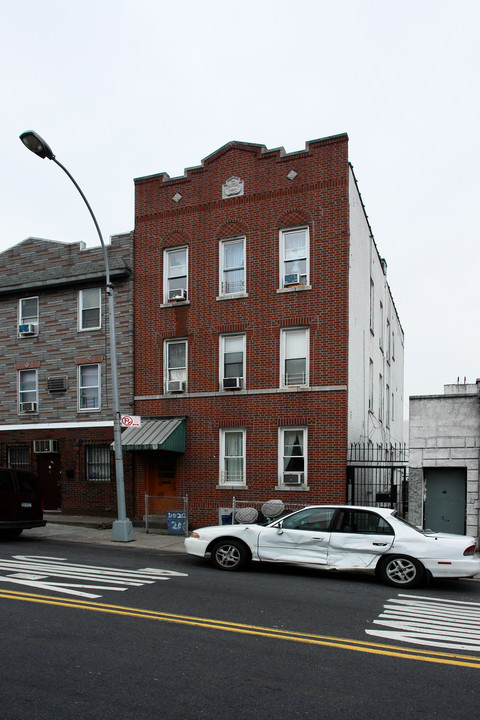 210 20th St in Brooklyn, NY - Foto de edificio