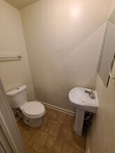 3418 Bates St in Pittsburgh, PA - Building Photo - Building Photo