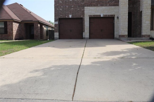 829 Bethel Way in Pflugerville, TX - Building Photo - Building Photo