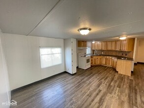 313 North St in Mabton, WA - Building Photo - Building Photo