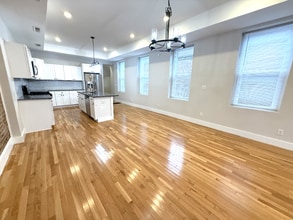 1435 Mellwood Ave in Louisville, KY - Building Photo - Building Photo