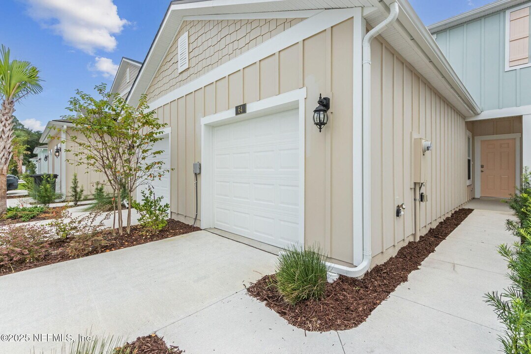 64 Playa De Luna Ln in St. Augustine, FL - Foto de edificio