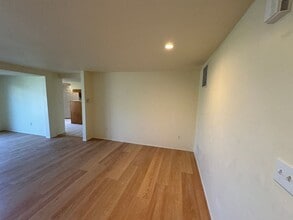 934-938 SW 11th St in Newport, OR - Building Photo - Building Photo