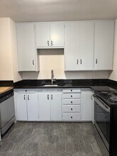 1042 8th St NW, Unit 1042 in Salem, OR - Building Photo - Building Photo