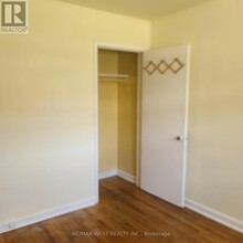 3576 Dufferin St in Toronto, ON - Building Photo - Building Photo