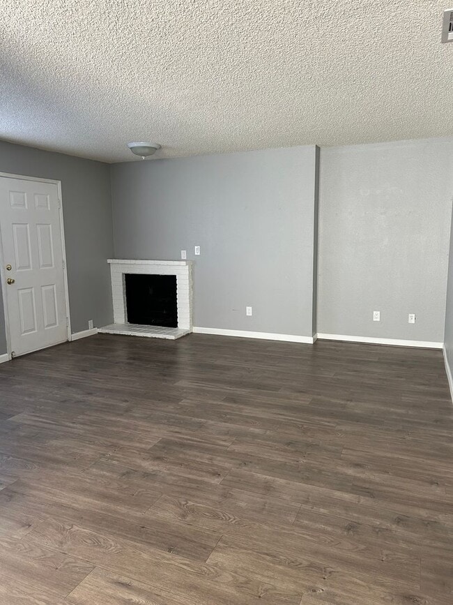 816 Capehart Ct in Ridgecrest, CA - Building Photo - Building Photo