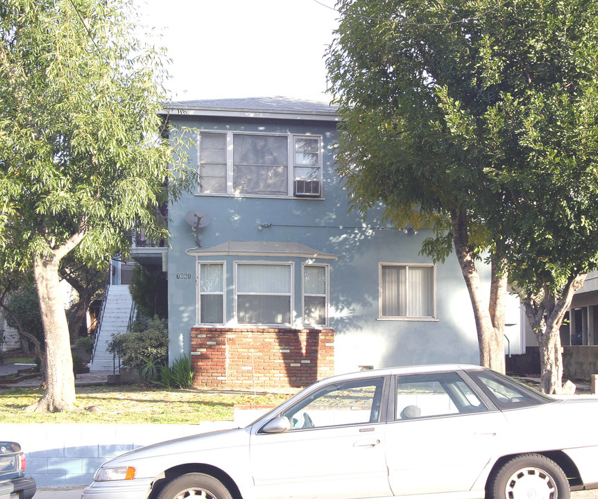 7061 Greeley St in Tujunga, CA - Building Photo