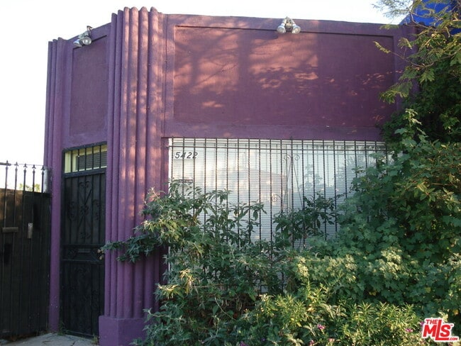 property at 5422 Washington Blvd