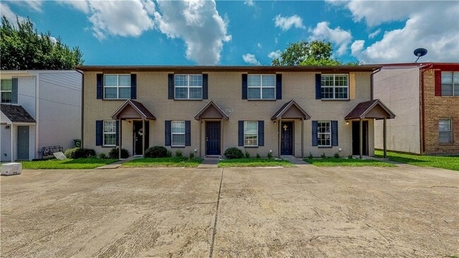 2912 Prairie Flower Cir