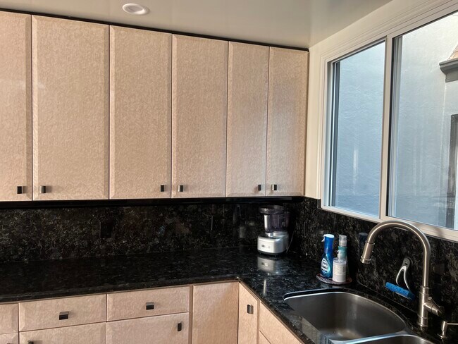 1430 32nd Ave in San Francisco, CA - Building Photo - Building Photo