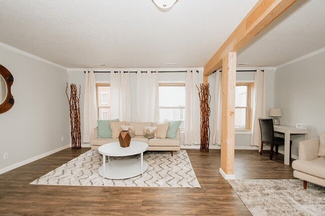 417 N Jefferson St in Huntington, IN - Building Photo - Building Photo