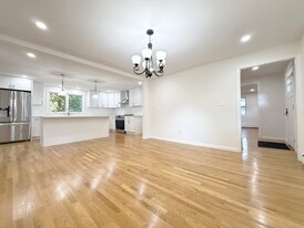 5 Middle St in Lexington, MA - Building Photo