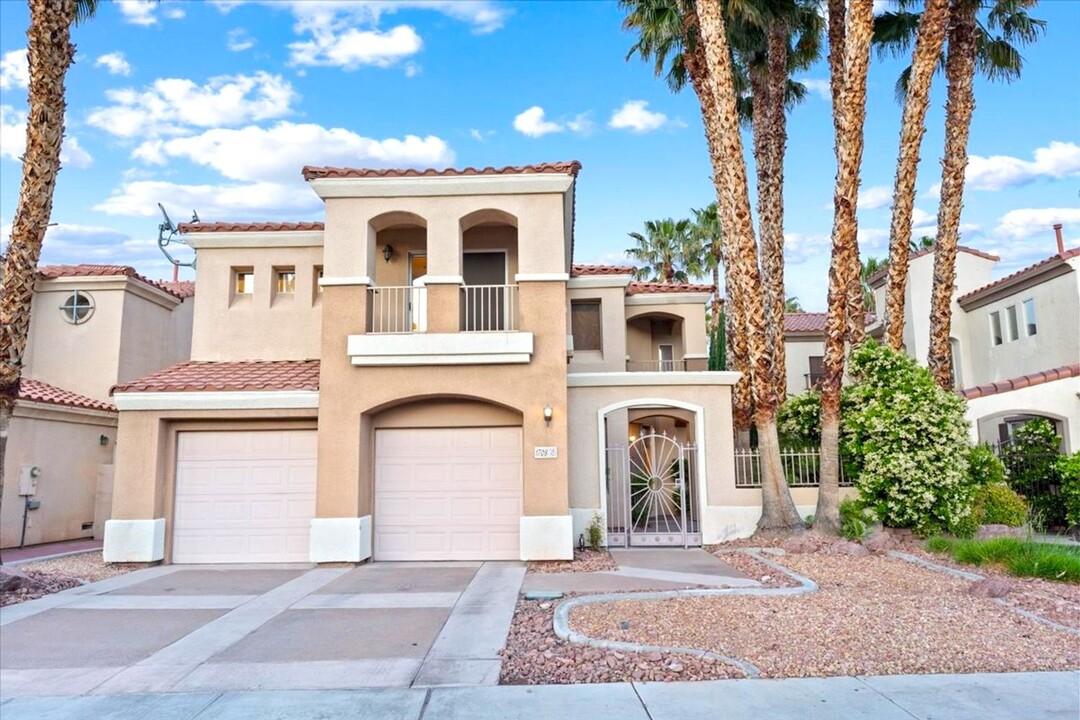 1708 Cordoba Canyon St in Las Vegas, NV - Building Photo