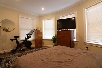 17 Walk Hill St, Unit 1 in Boston, MA - Foto de edificio - Building Photo