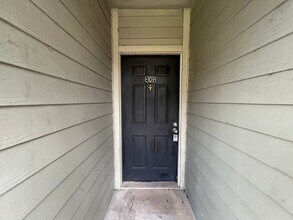 6004 Westgate Dr in Orlando, FL - Building Photo - Building Photo