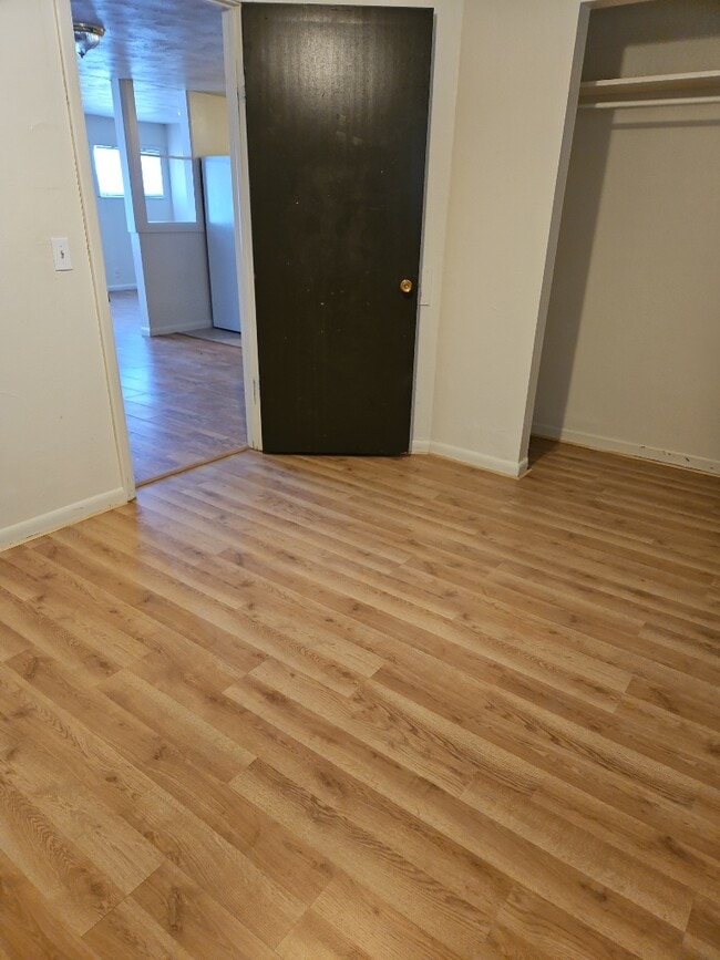 property at 1817 S Greeley Hwy