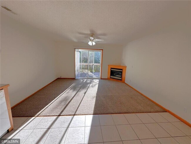 1271 Pinewood Trail in New Richmond, WI - Building Photo - Building Photo