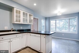 1646 Montmorency Dr in Vienna, VA - Building Photo - Building Photo