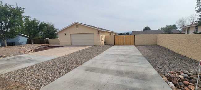 1829 S Shawnee Trail in Cottonwood, AZ - Building Photo - Building Photo