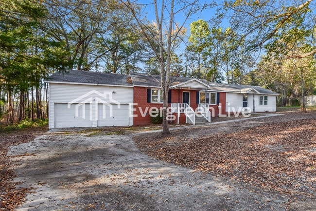 property at 5 Larkin Ct