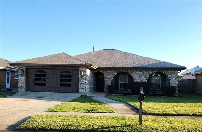 property at 2213 Stall Dr