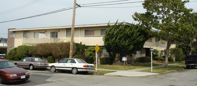 1401 Liberty St in El Cerrito, CA - Building Photo - Building Photo