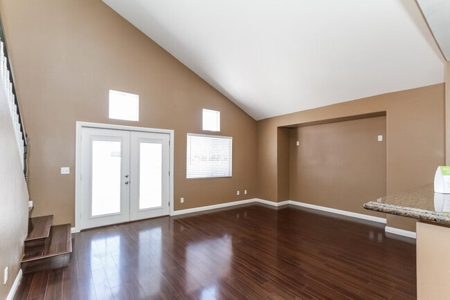 410 Maritocca Ave in North Las Vegas, NV - Building Photo - Building Photo