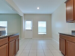 536 Red Dusk Paint Dr in La Marque, TX - Building Photo - Building Photo