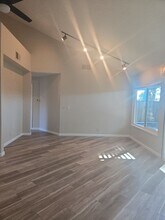 1315 Hawthorne Ct in Dixon, CA - Building Photo - Building Photo