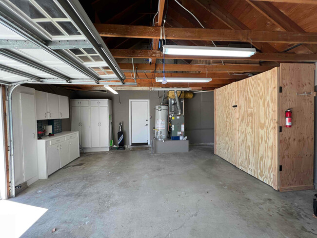 26321 Emerald Dove Dr in Santa Clarita, CA - Building Photo - Building Photo