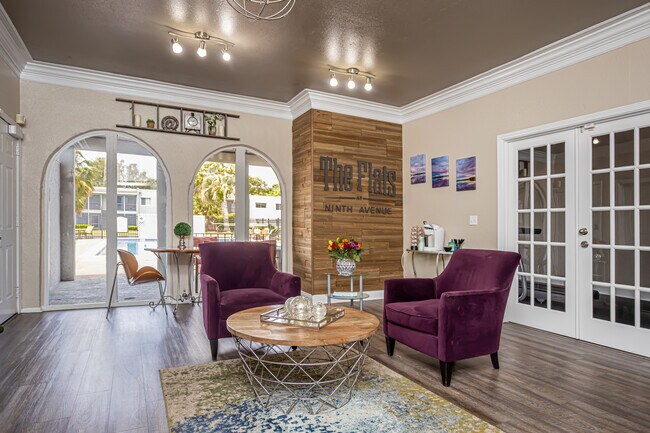 The Flats at Ninth Ave in Pensacola, FL - Building Photo - Interior Photo