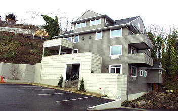 1640 SW Montgomery St in Portland, OR - Building Photo - Building Photo