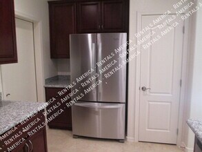 7726 E Baseline Rd in Mesa, AZ - Building Photo - Building Photo