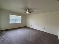 720 E Gilchrist Ct photo'