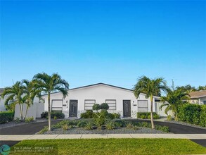 155 NE 56th Ct in Oakland Park, FL - Building Photo - Building Photo