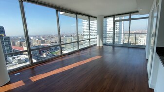 111 W Polk St in Chicago, IL - Building Photo