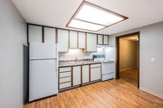 Jefferson Way in Orange Park, FL - Building Photo - Building Photo