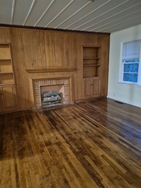 property at 606 Hill St