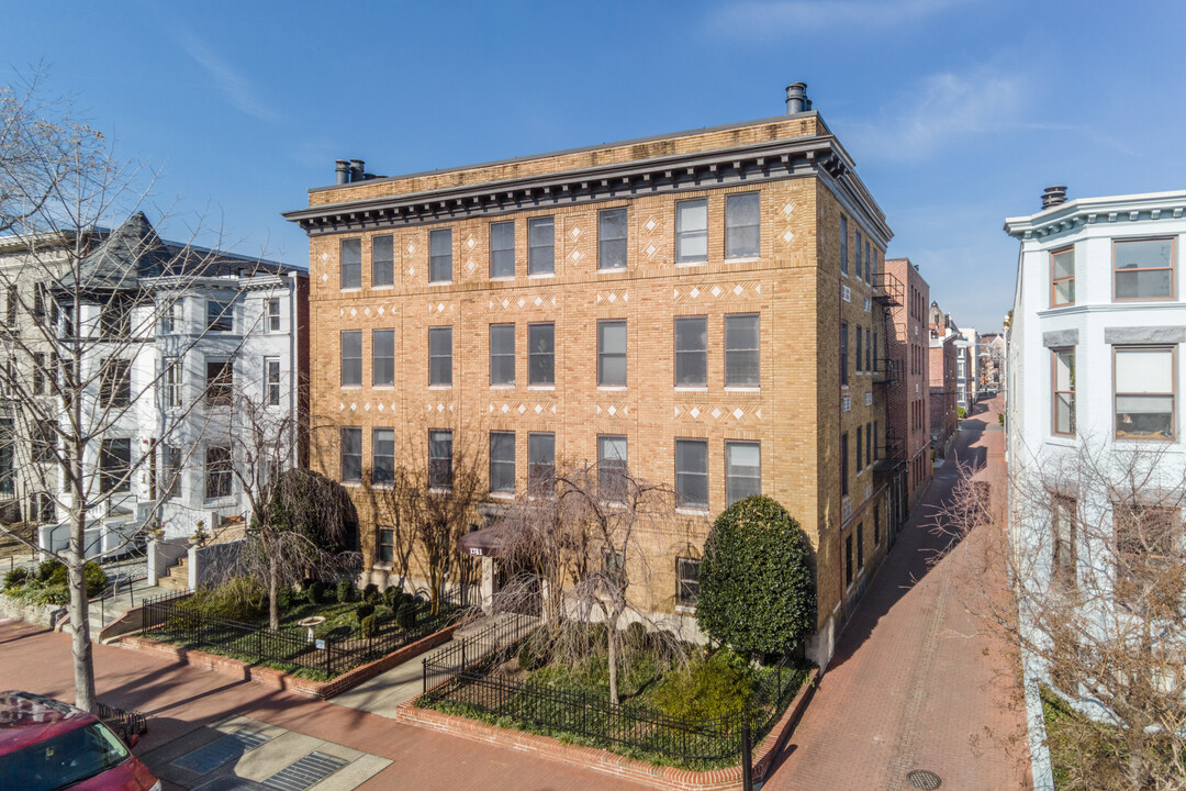 1741 T St NW in Washington, DC - Building Photo