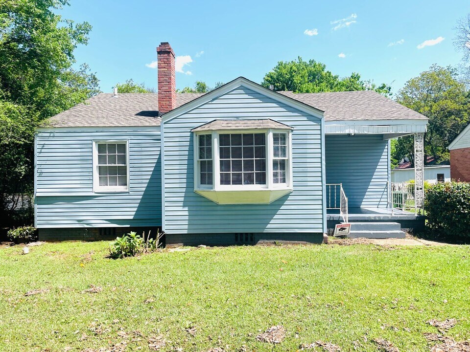 9 Dunn Dr in Montgomery, AL - Building Photo