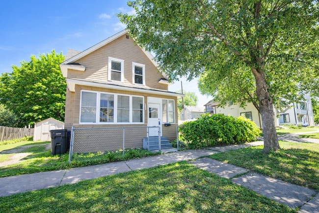 property at 322 Pierce St N