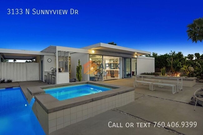 property at 3133 N Sunnyview Dr