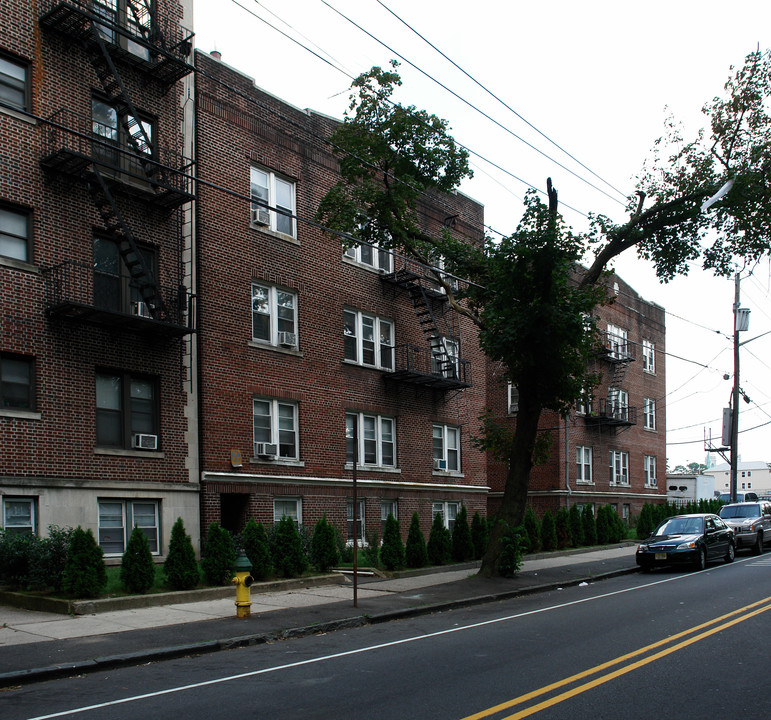 J&A Apartments in Newark, NJ - Building Photo