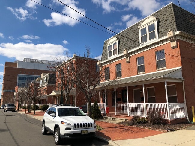 property at 547 Washington St