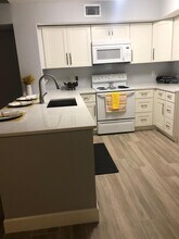 4856 N State Rd 7 in Coconut Creek, FL - Building Photo - Building Photo