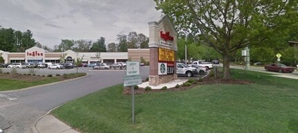 64 Webb Cove Rd, Unit B in Asheville, NC - Foto de edificio - Building Photo