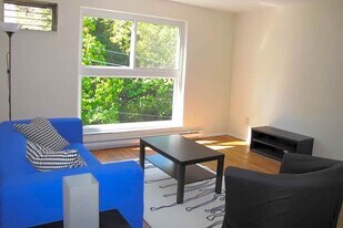 620 Straight St, Unit 1