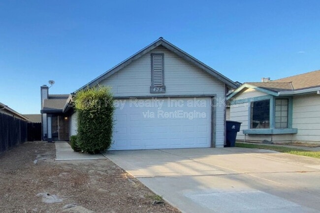 property at 435 Hawthorne Dr