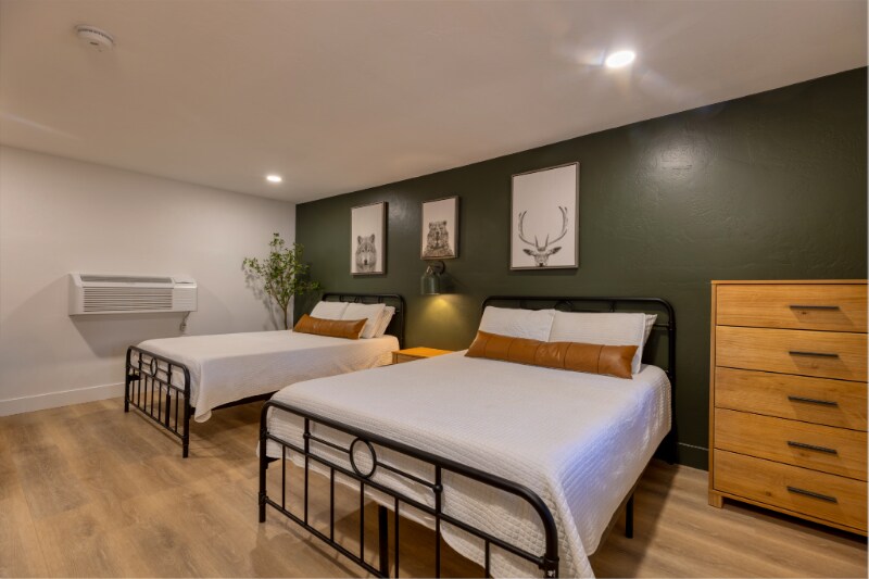 1078 E White Mountain Blvd-Unit -15 in Pinetop, AZ - Building Photo